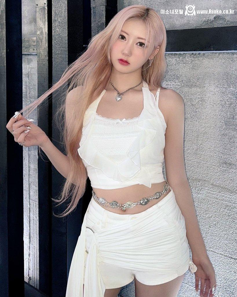 베이비몬스터 ㄱ쩌러_112692_9.jpeg