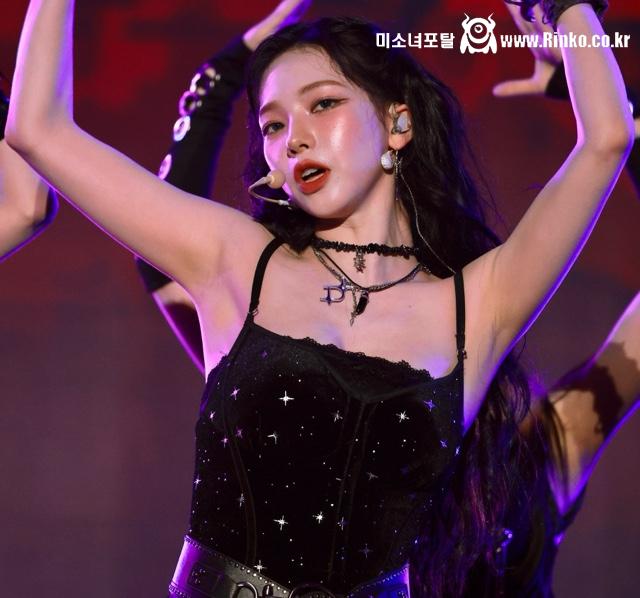 유지민님의 노예가 되고 싶다_112739_2.jpg