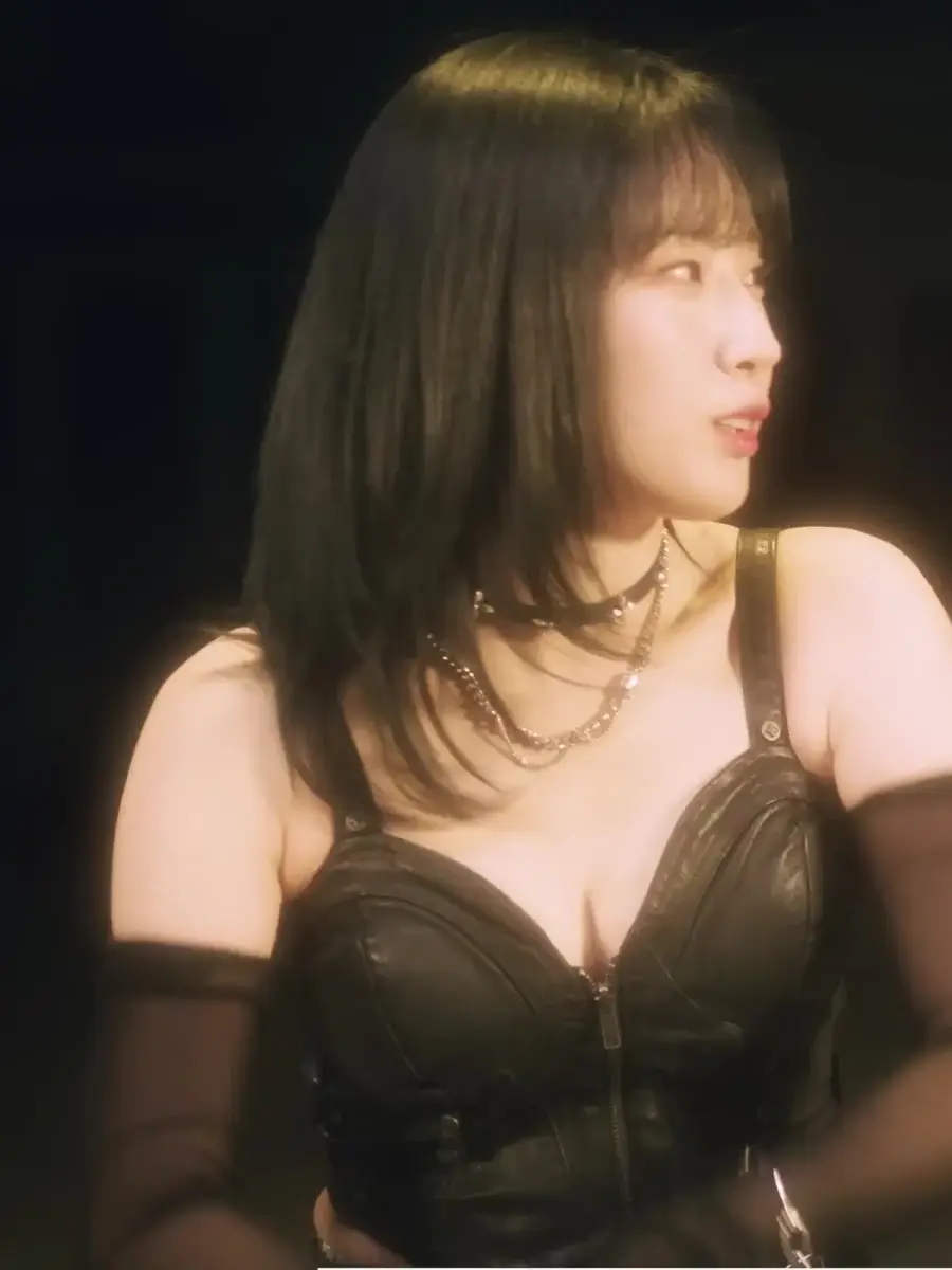 아르테미스 하슬 겨드랑이_112807_4.webp