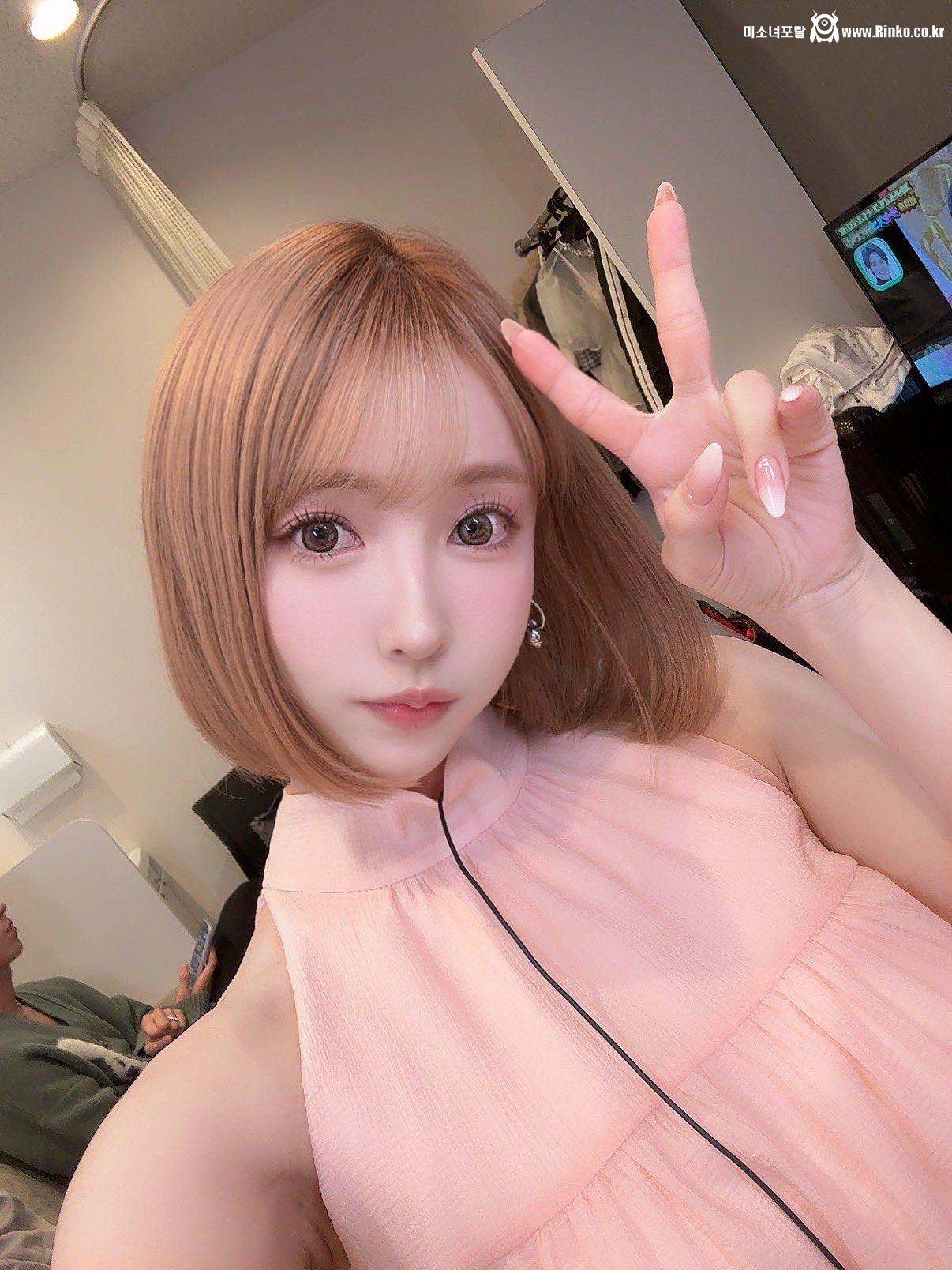 미카미 유아_112828_1.jpg