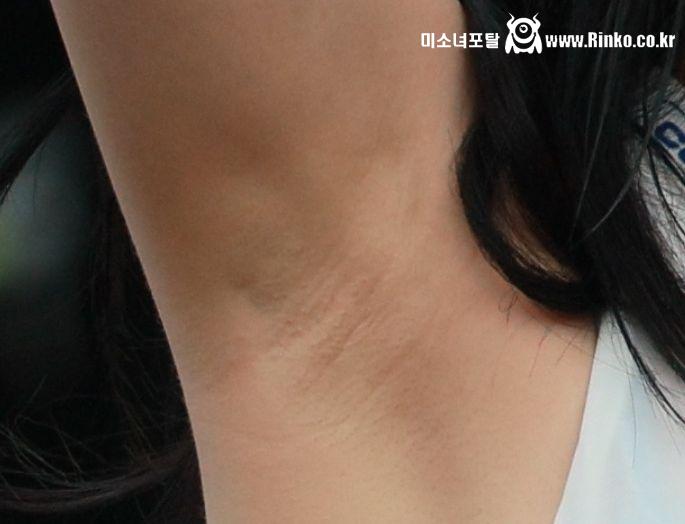 프로미스나인 노지선 3단 확대 겨드랑이_112847_3.jpg