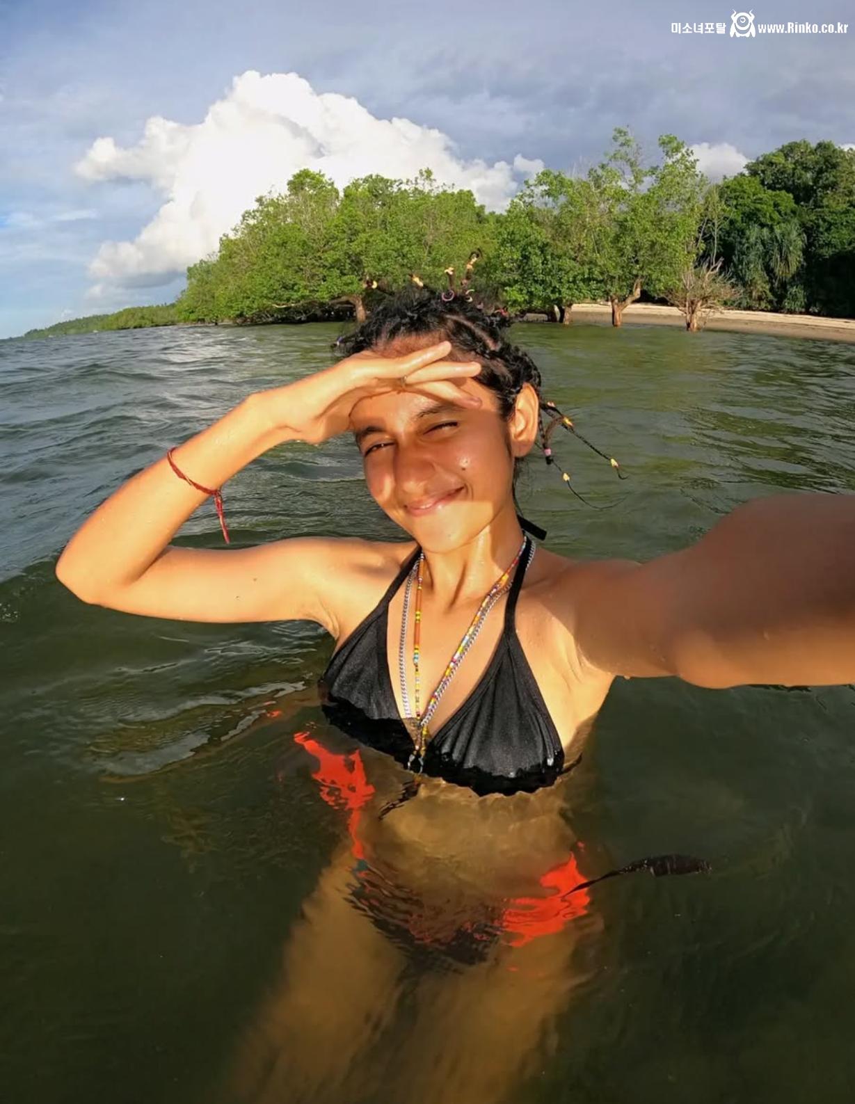 (추억) 겨드랑이는 겨드랑이 인도는 인도_112885_3.png.jpg