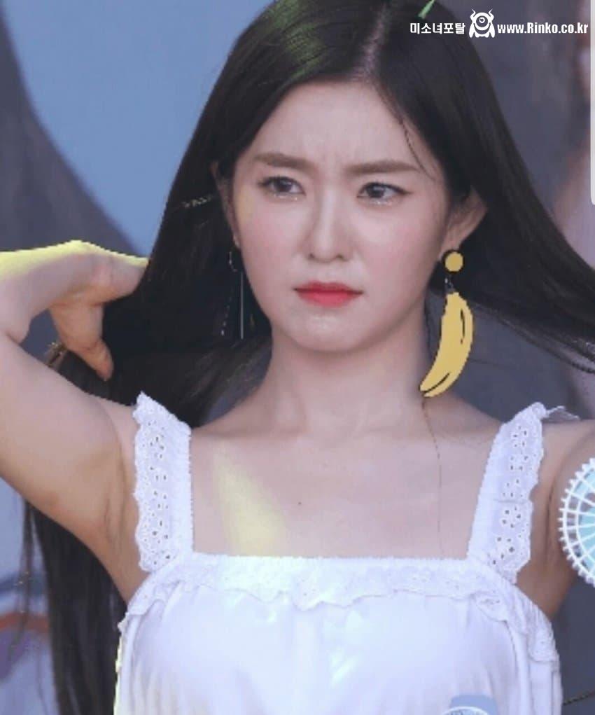 여사친 겨 냄새 맡아봄_112859_1.jpg