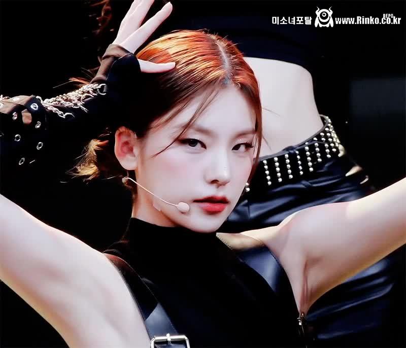 갓예지 찬양하고 경배_113359_9.jpeg