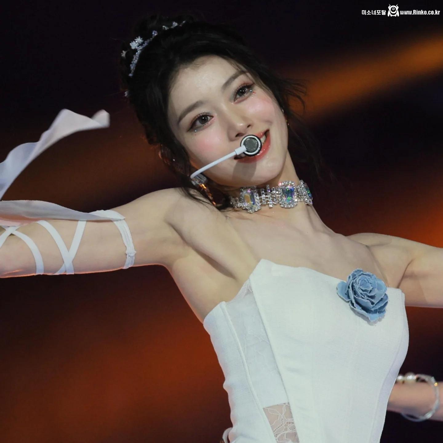 케플러 샤오팅 겨드랑이_113537_3.webp.jpg