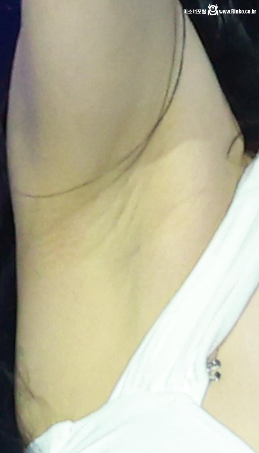 있지 예지 3단 확대 겨드랑이_113640_1.jpg