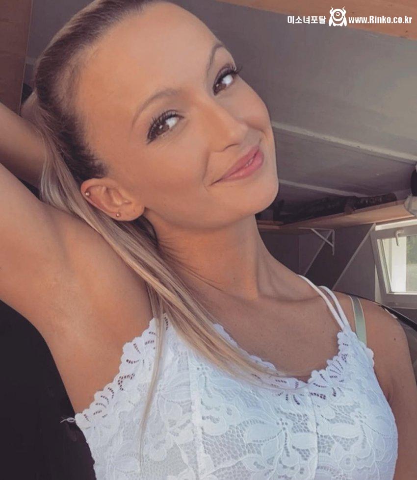 백마 이모_113678_3.jpg