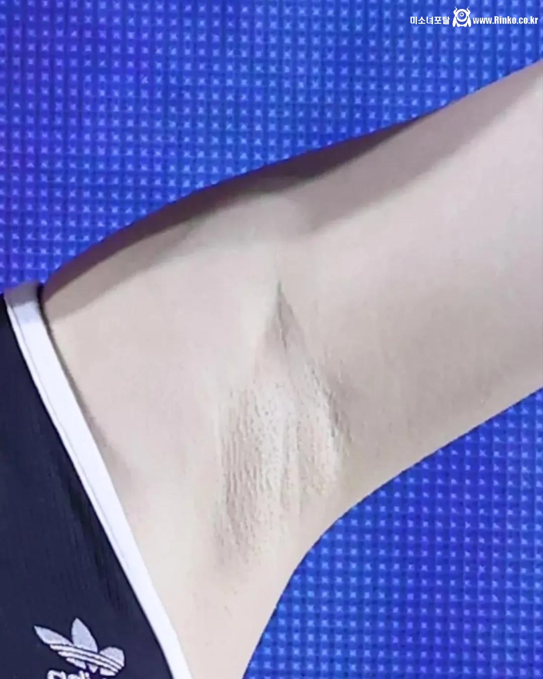 여자친구 비비지 은하 확대 겨드랑이_113736_2.jpg