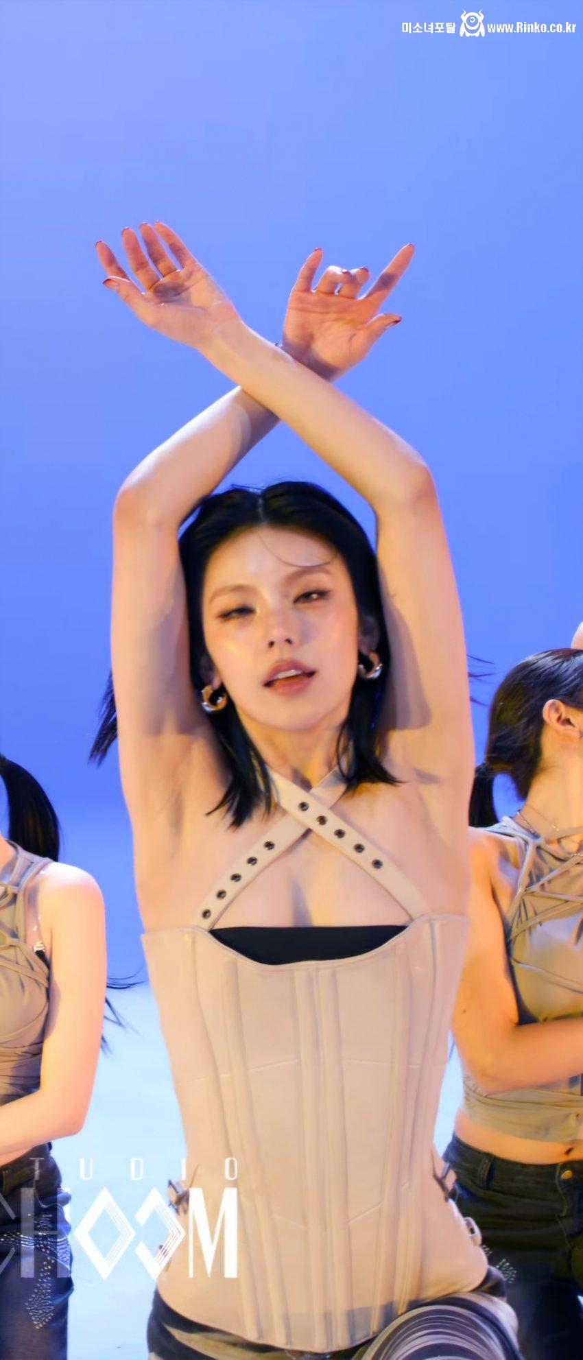 예지가 걍 고트야_113721_2.jpg