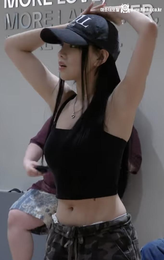 나띠 암내에서 무슨냄새날까_113965_2.jpg