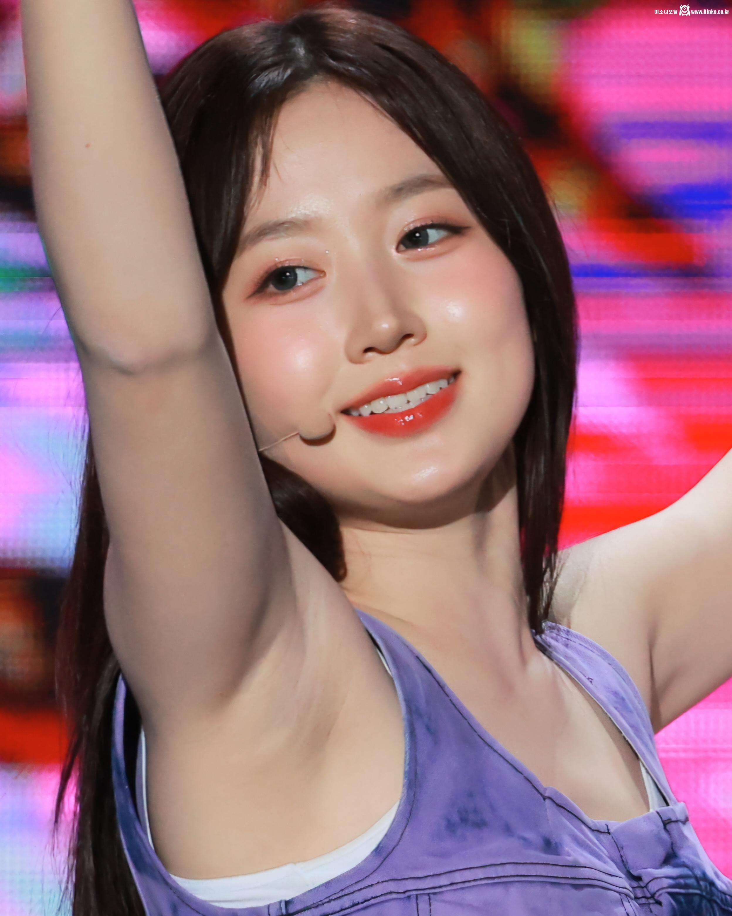 엔믹스 오해원 3단 확대 겨드랑이_114030_1.jpg