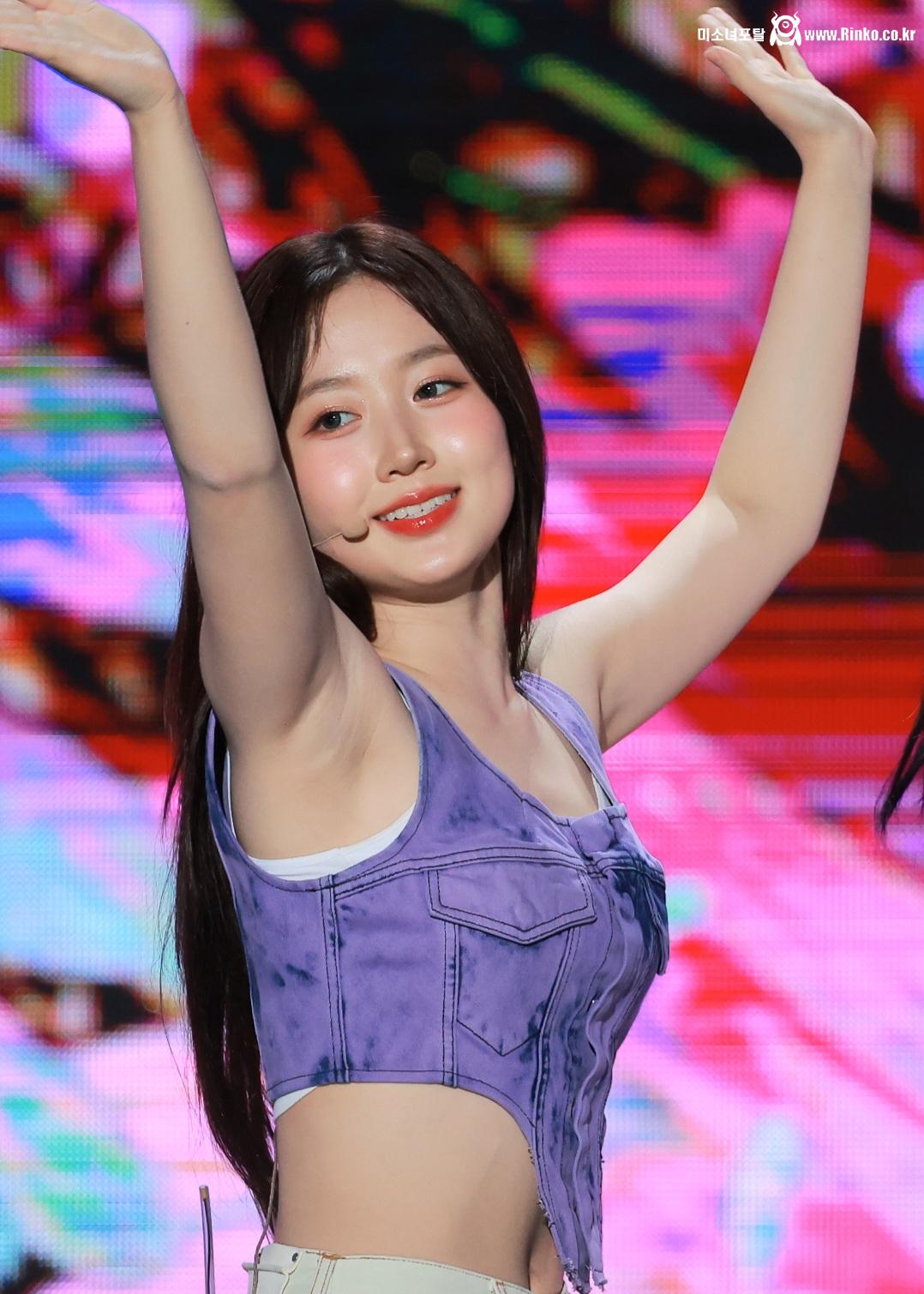 엔믹스 오해원 3단 확대 겨드랑이_114030_3.jpg