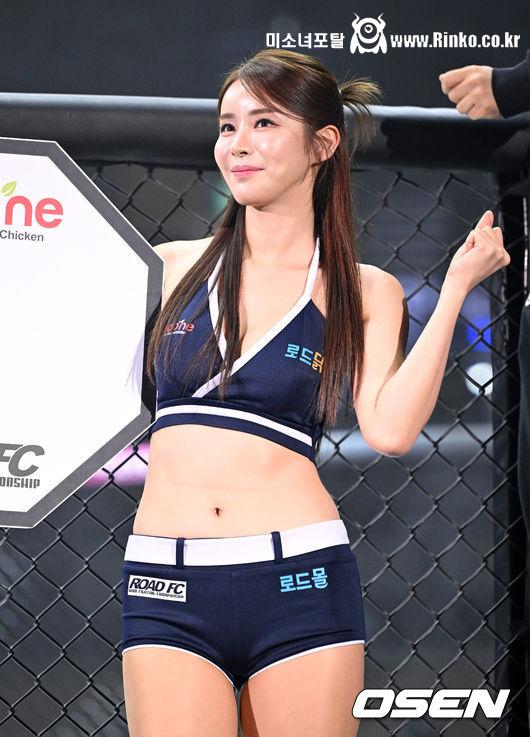 로드FC 로드걸_114045_8.jpg