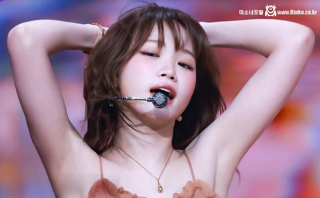 김채원 ㄷㄷㄷ_114162_1.jpg