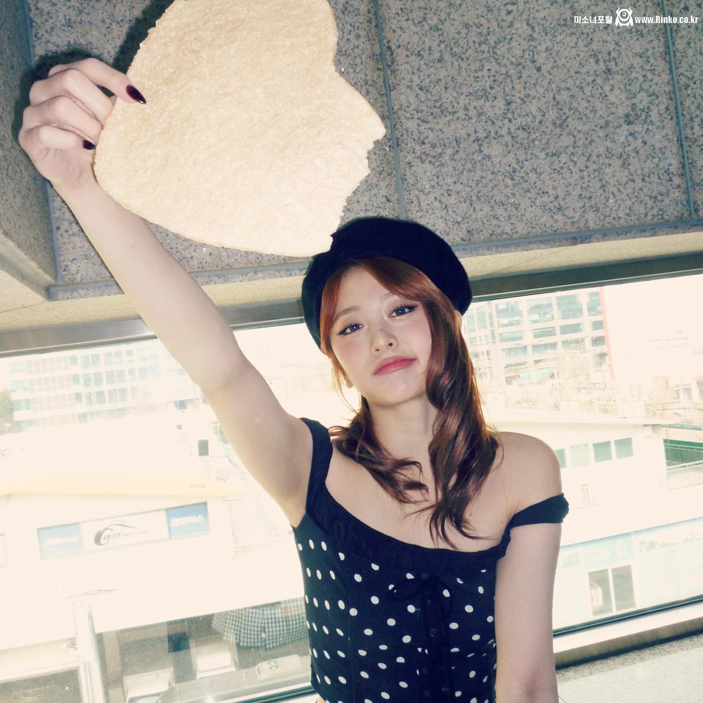 제니퍼 허으 인스타 허으_114405_5.webp.jpg