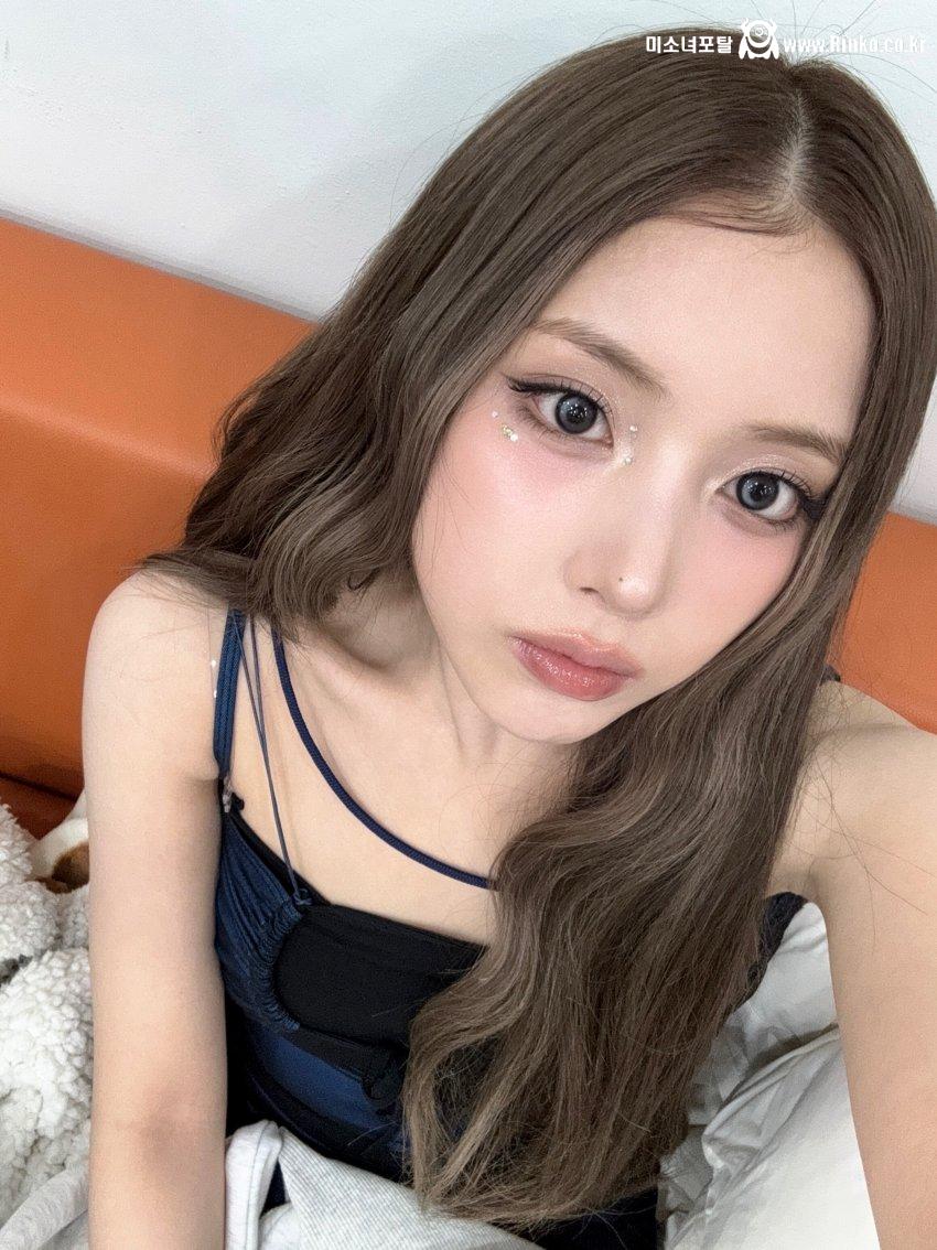 엔믹스 지우 주름_114453_3.jpg