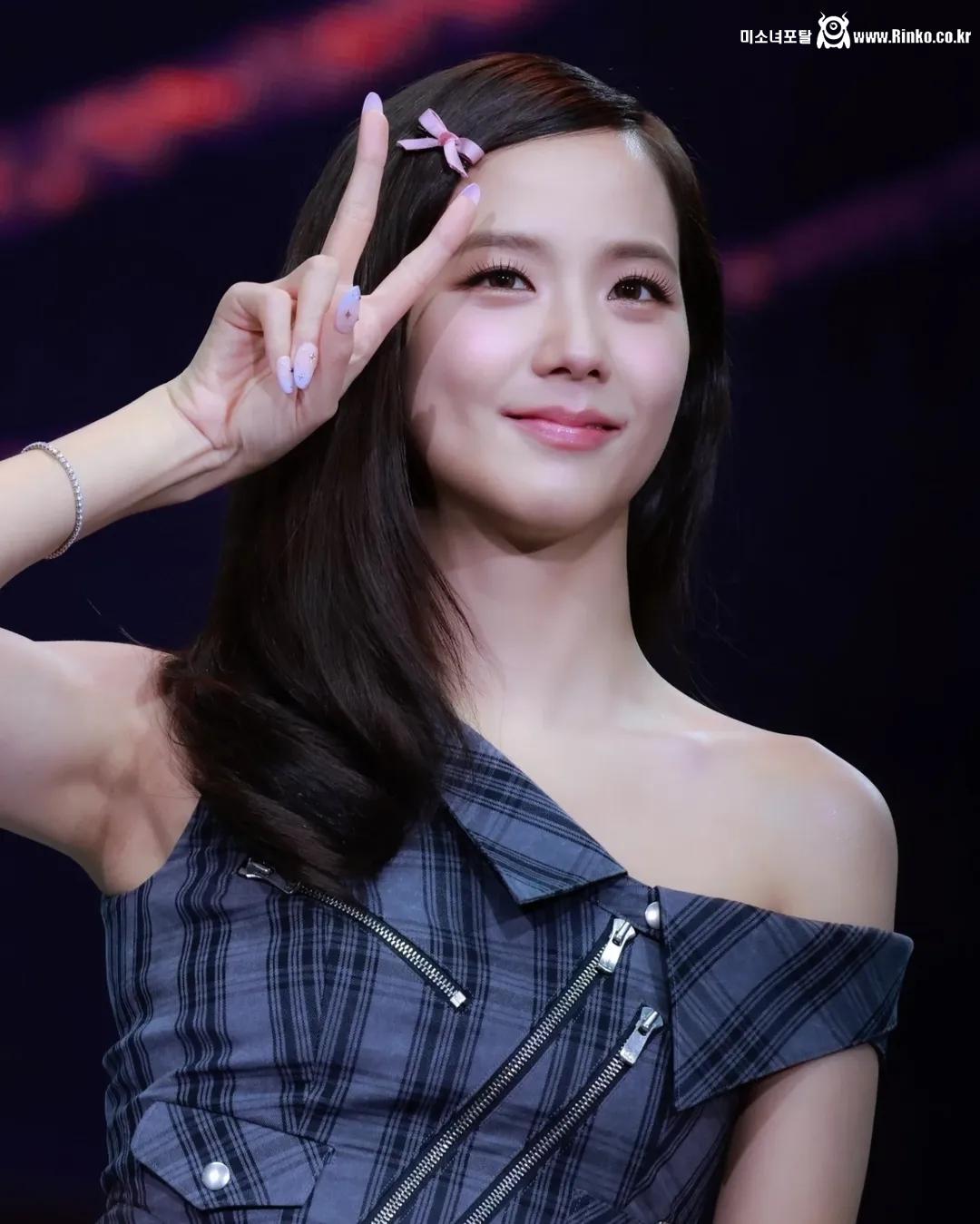 블랙핑크 지수 겨드랑이_114470_1.jpg