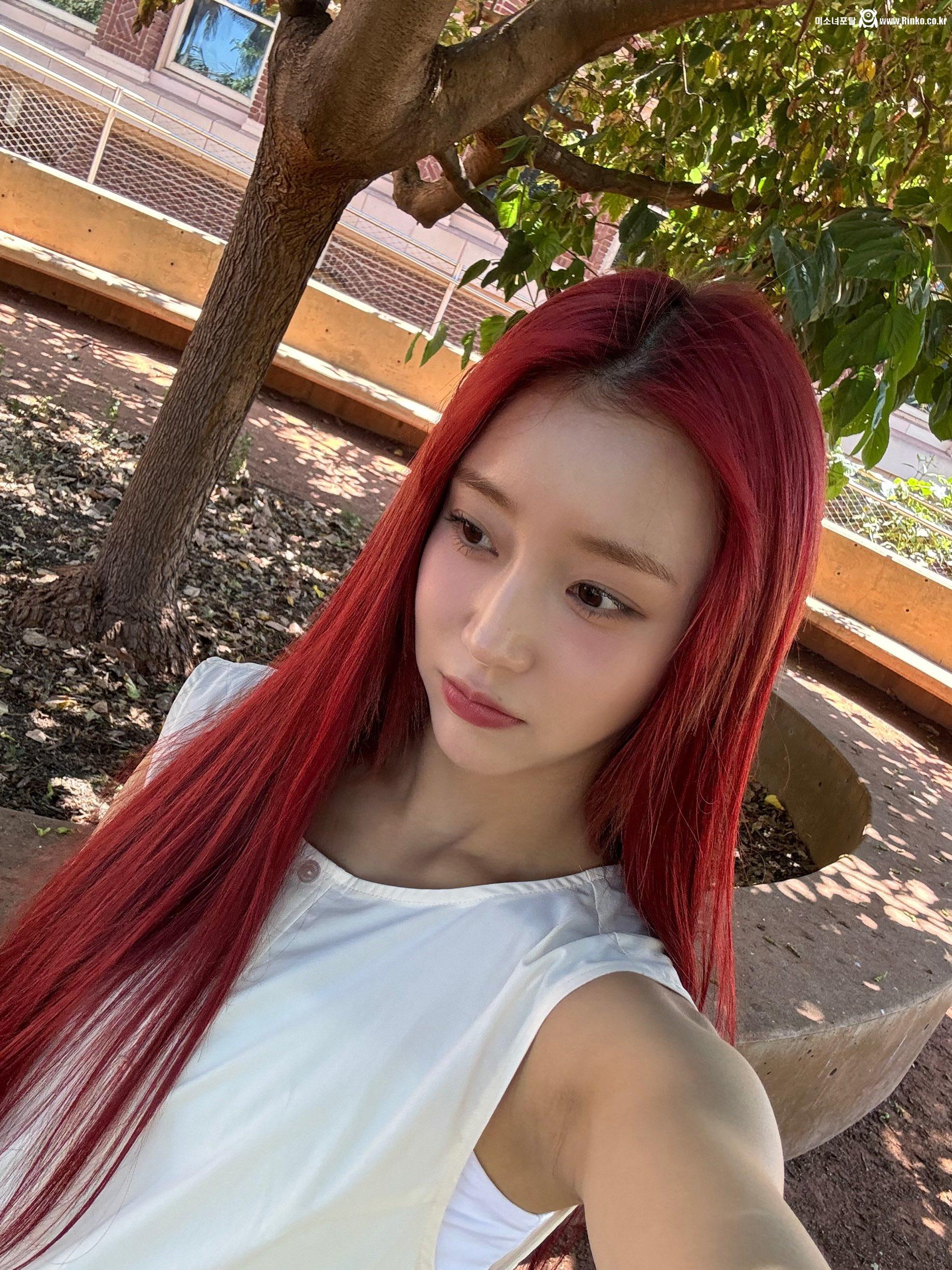 스테이씨 수민_114585_1.jpg