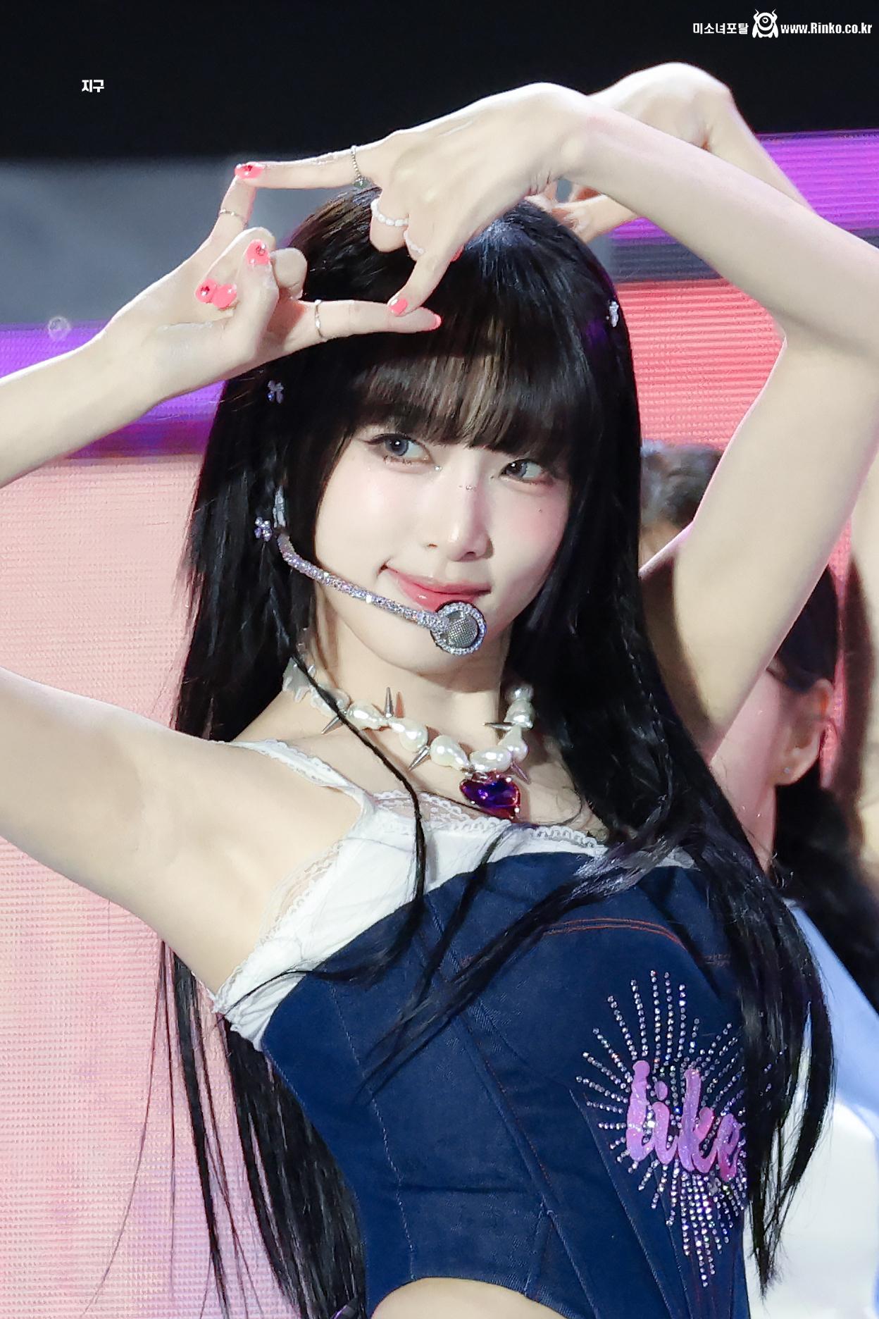 최예나 겨드랑이_114614_2.png.jpg