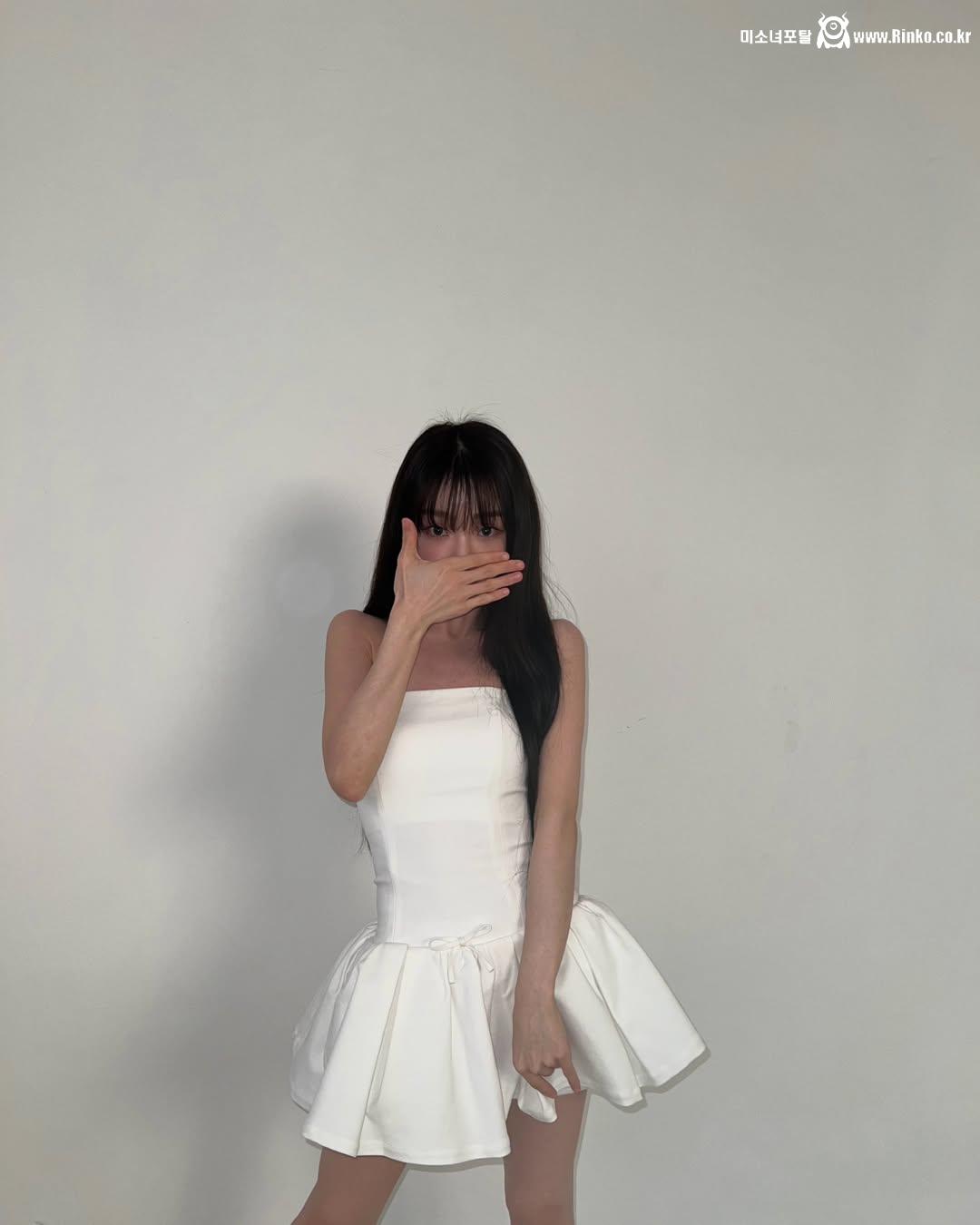 밑에 오마이걸 승희 원본_114546_1.jpg