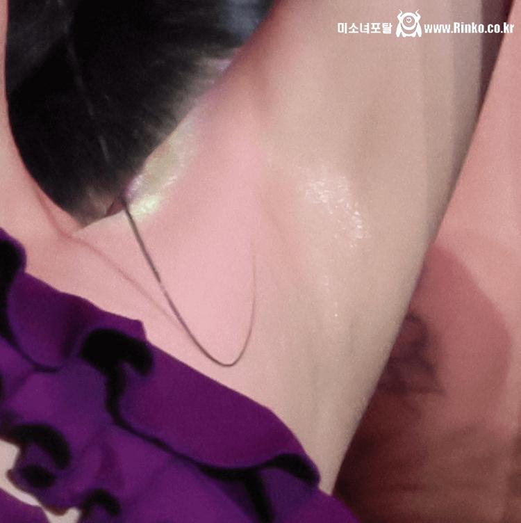 블랙핑크 지수 3단 확대 겨드랑이_114678_1.png.jpg