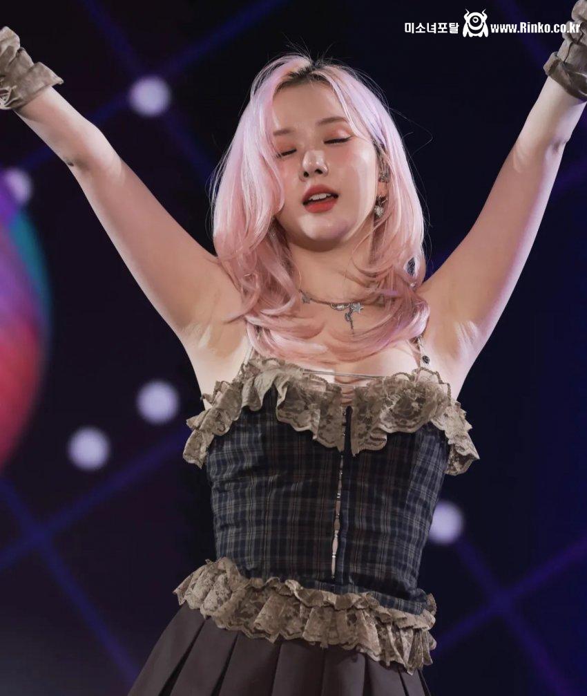 비비지 은하_114669_1.jpeg