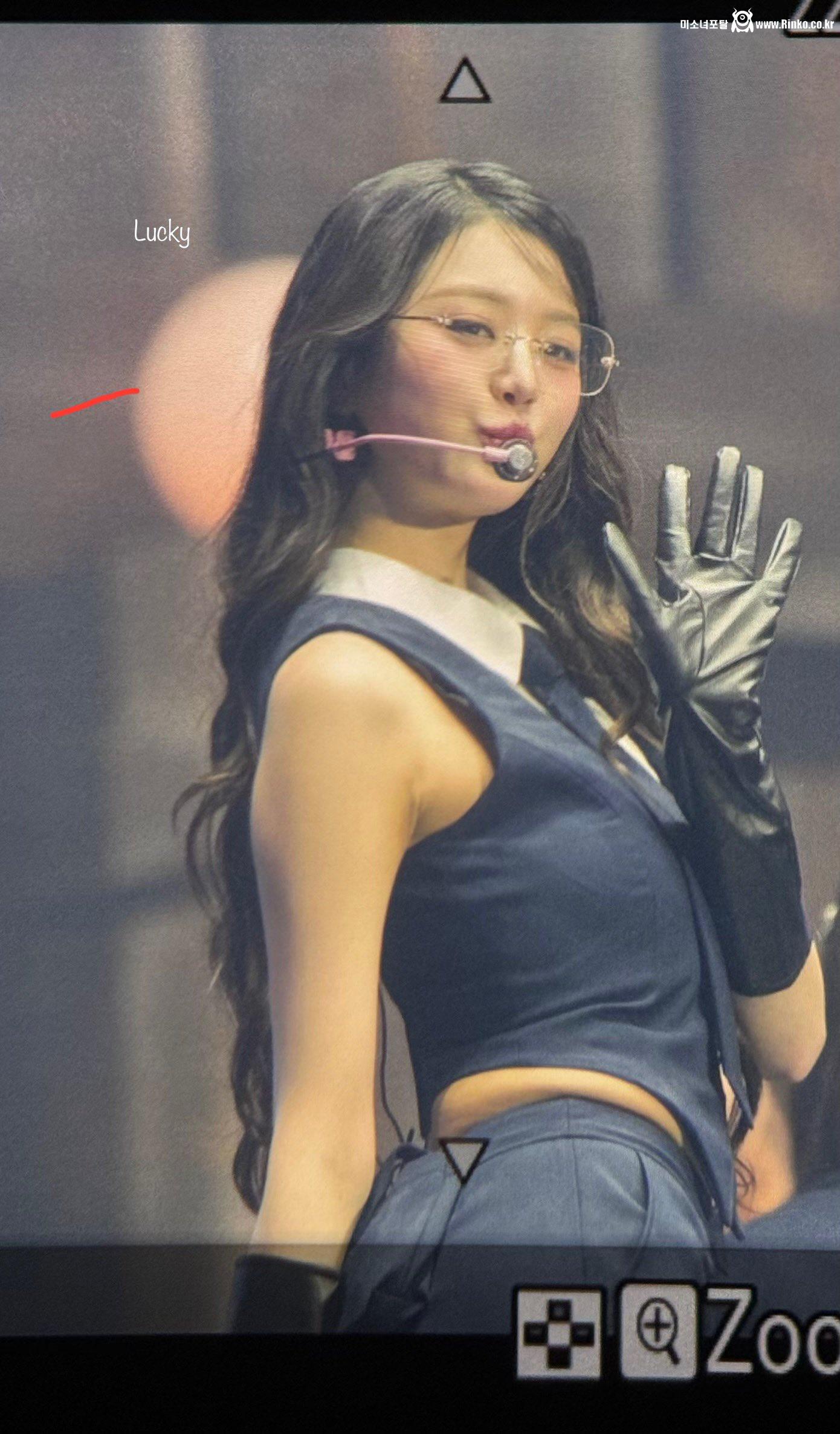 20250405 장원영_114748_3.jpg