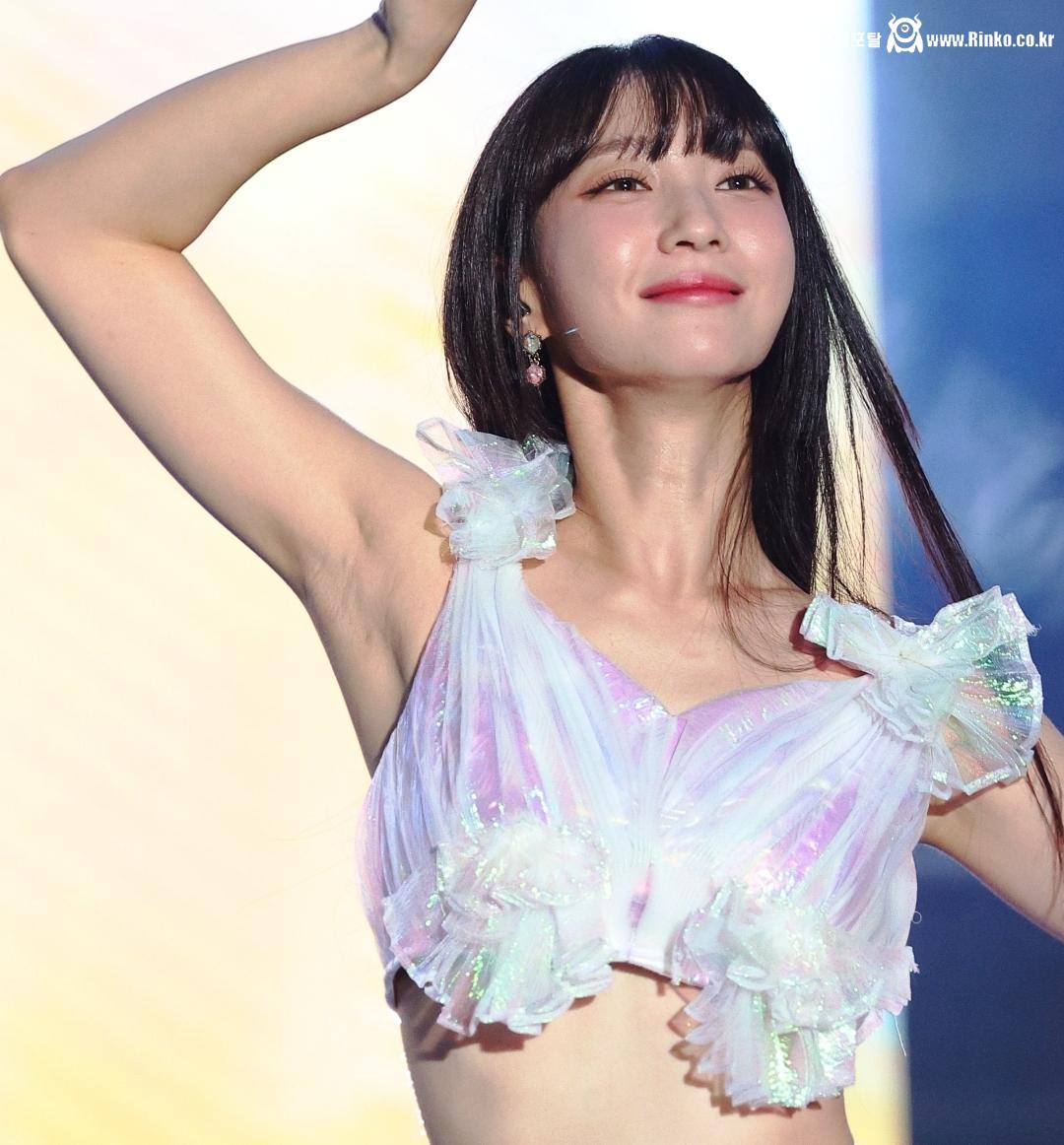 오마이걸 유빈_114706_1.jpg