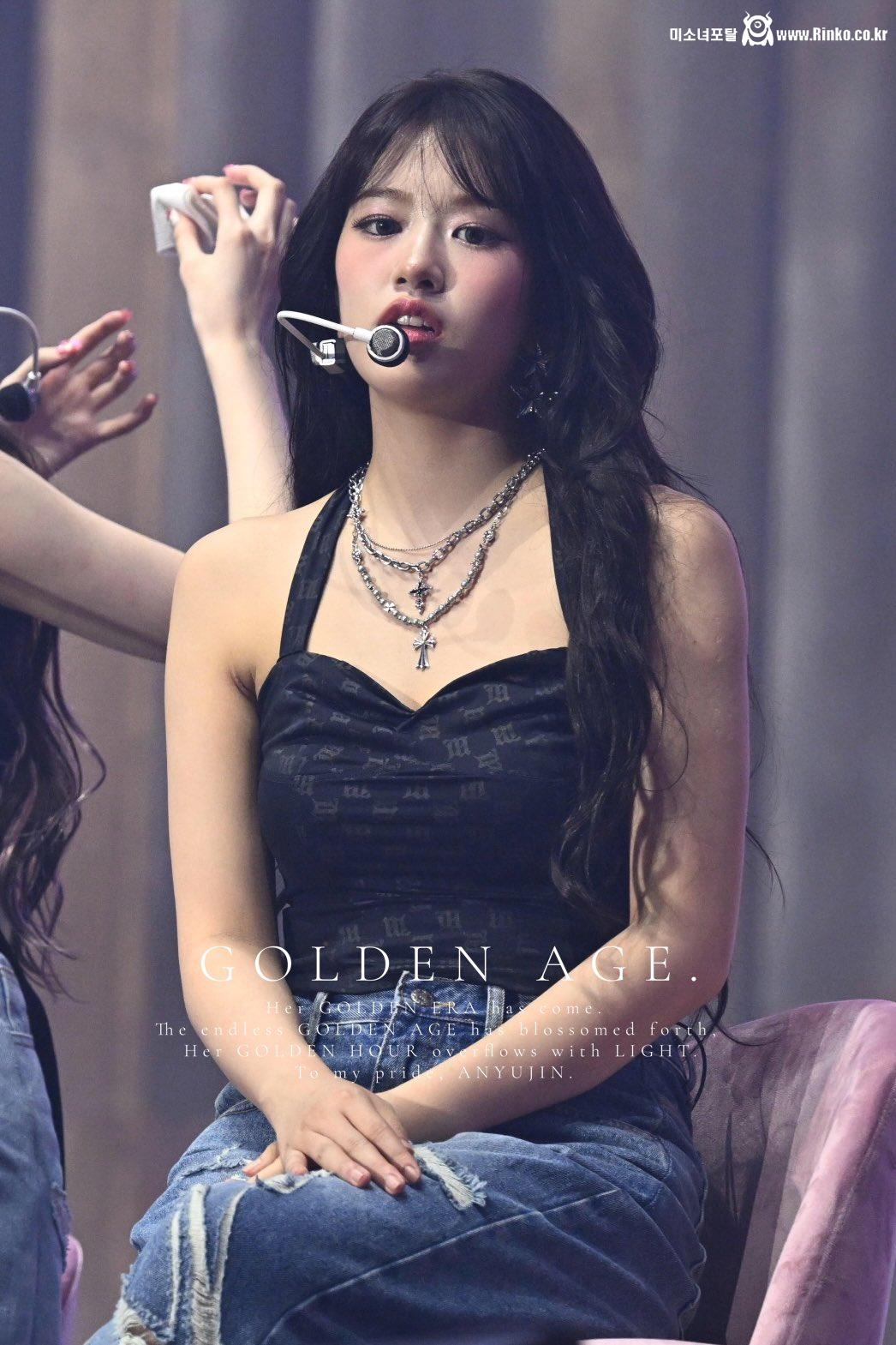 250405 안유진 장원영 가을_114776_3.jpg