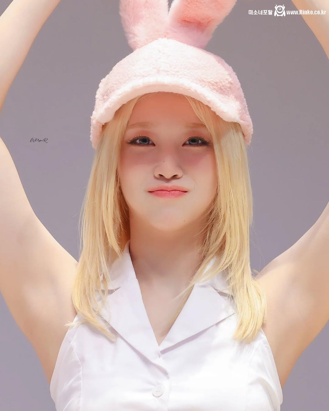 스테이씨 수민_114871_5.jpg