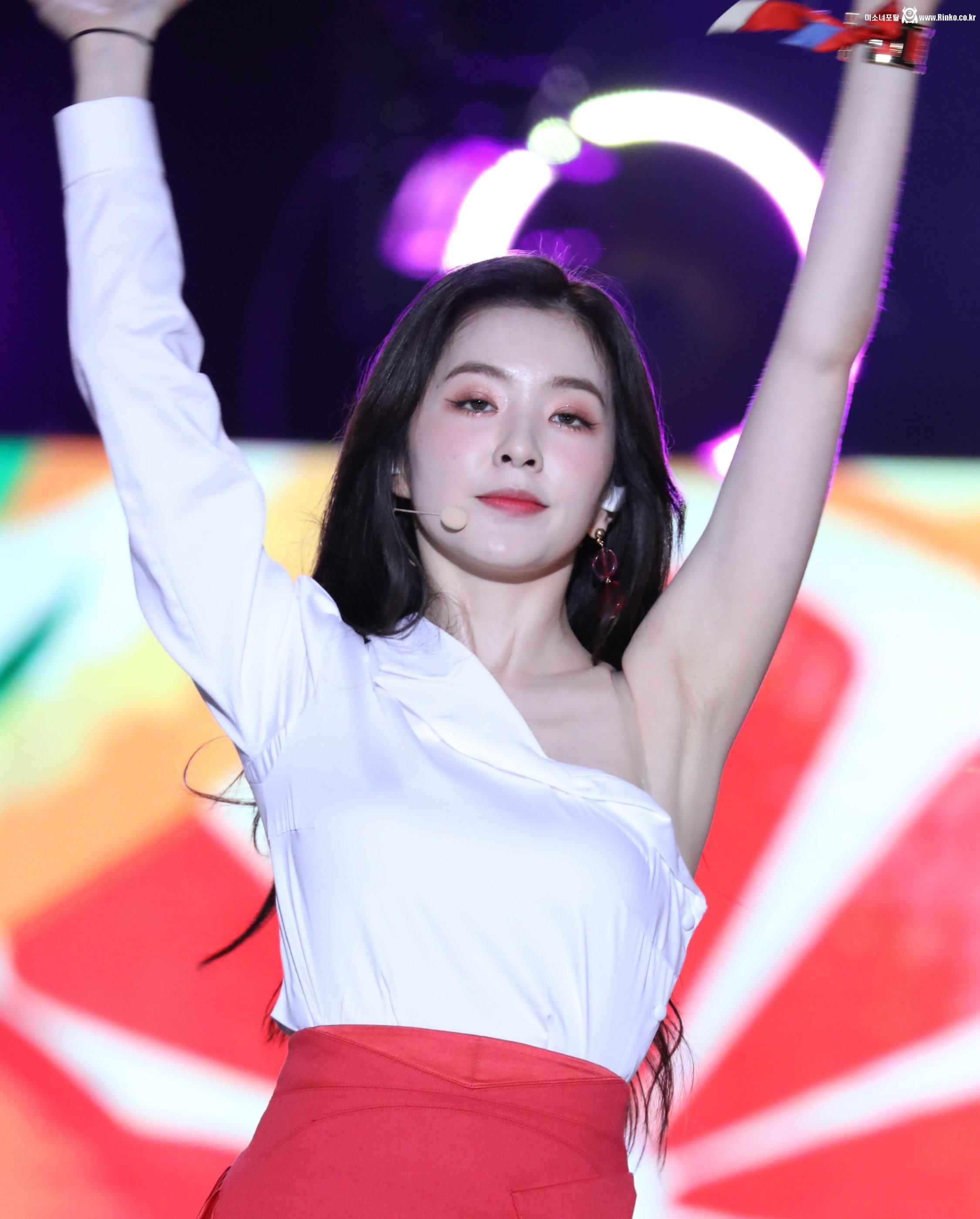 아이린 빽겨지 확대_114886_1.jpg