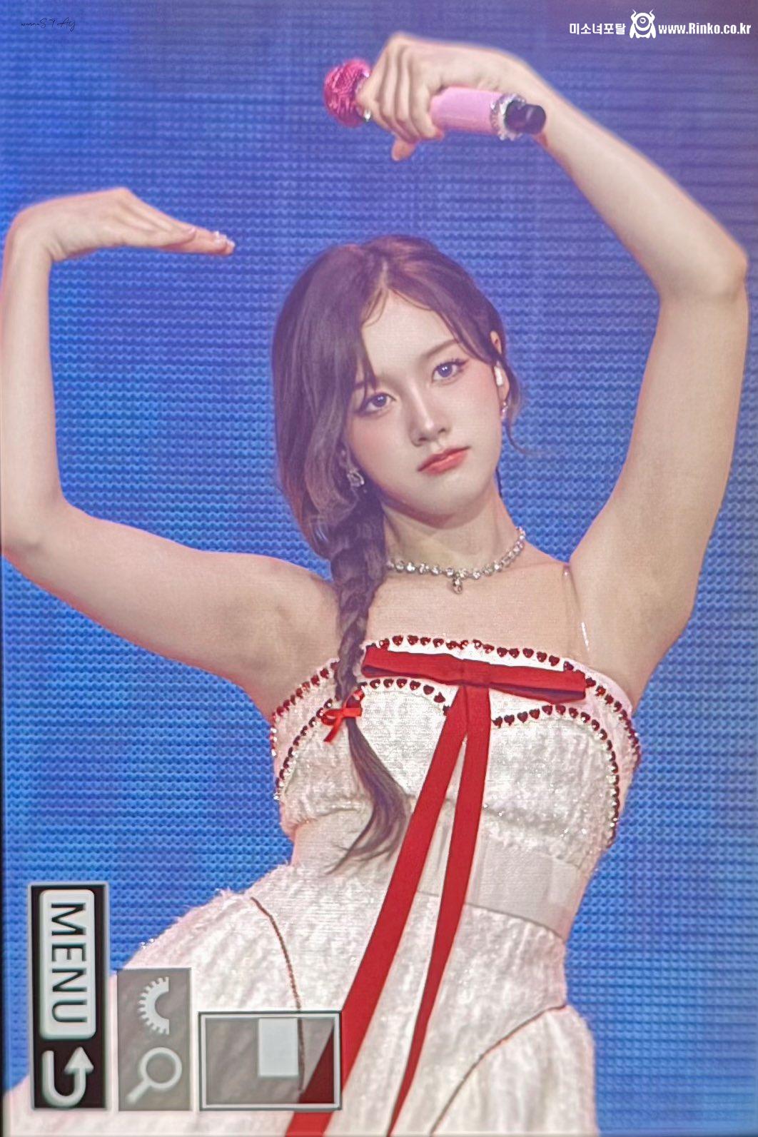 250412 스테이씨 세은 재이 아이사_115038_4.jpg