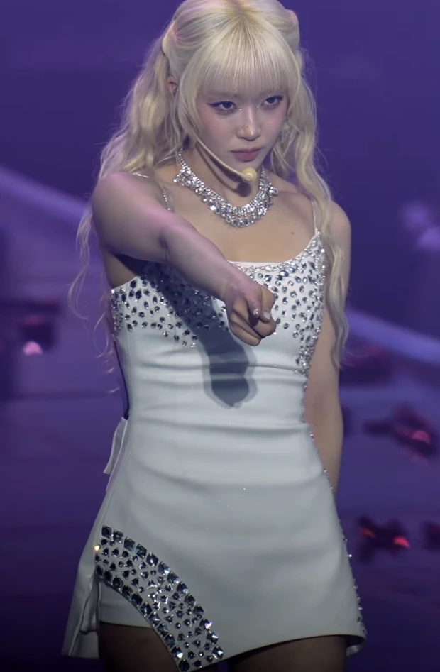 스테이씨 모둠_115169_3.webp