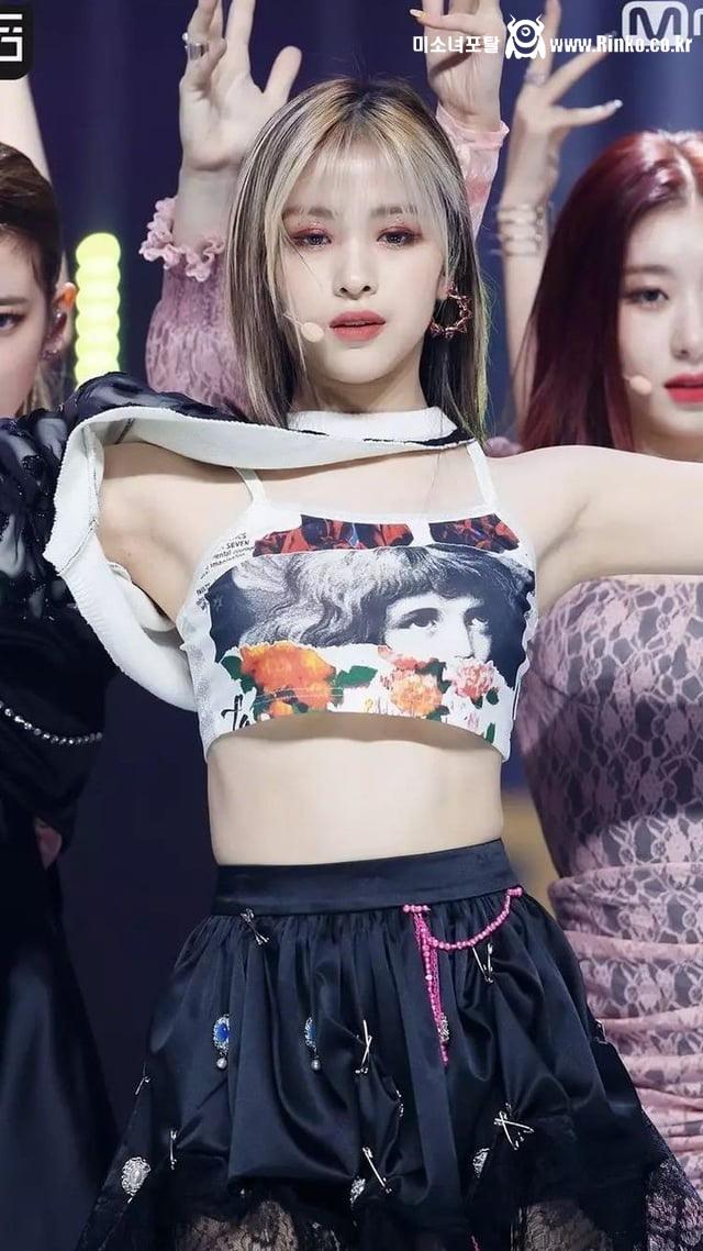 류진 생일기념_115238_1.jpg