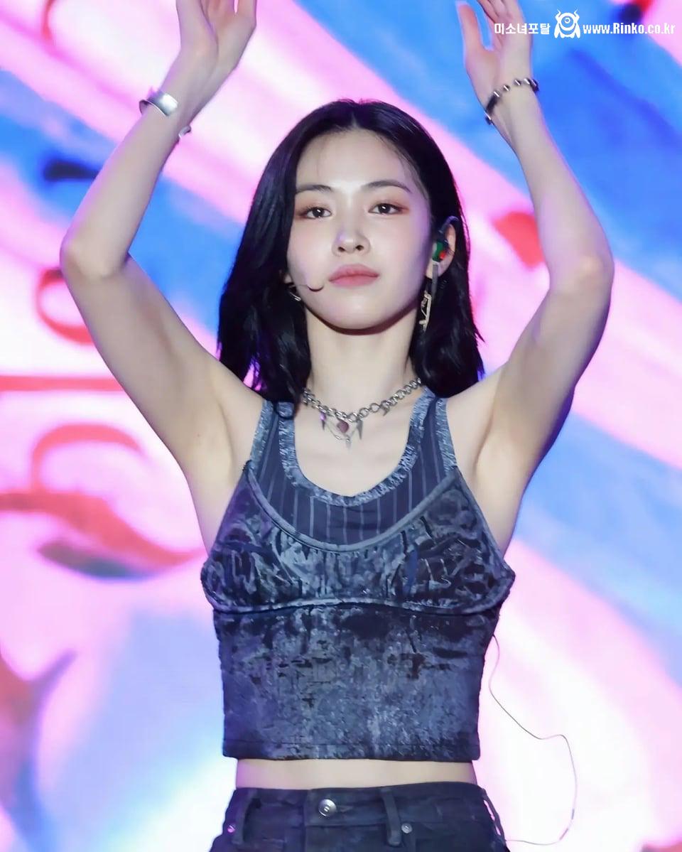 류진 생일기념_115238_12.jpg