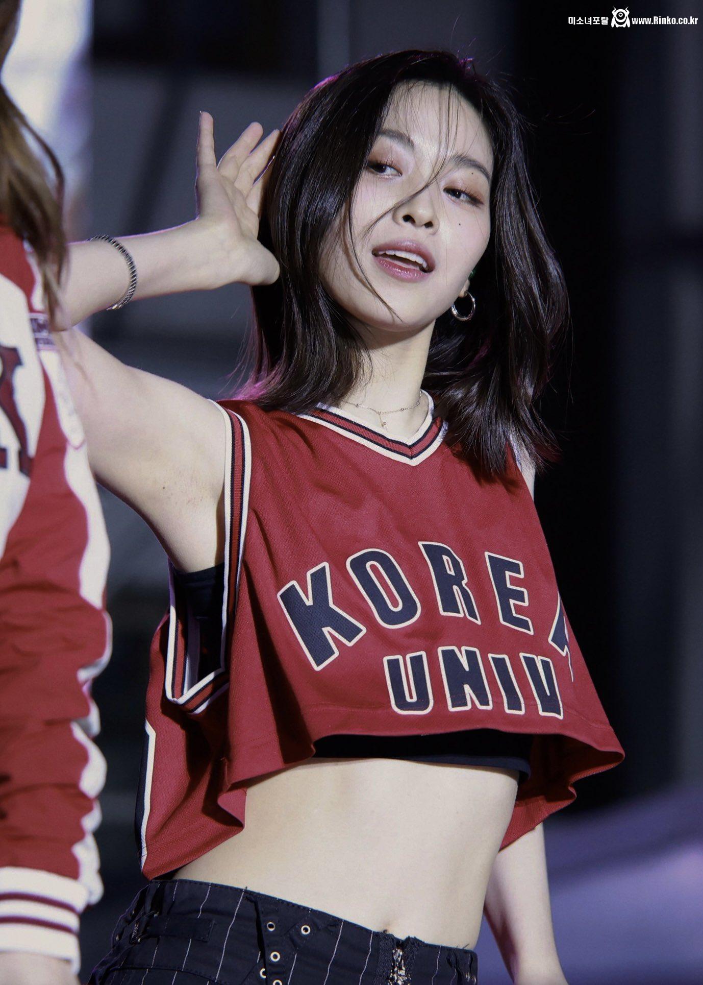 류진 생일기념_115238_19.jpg