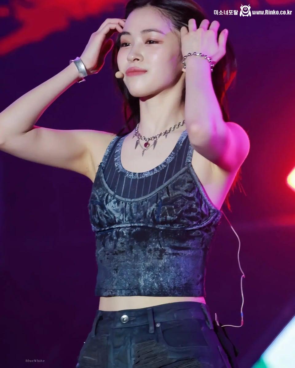 류진 생일기념_115238_32.jpg