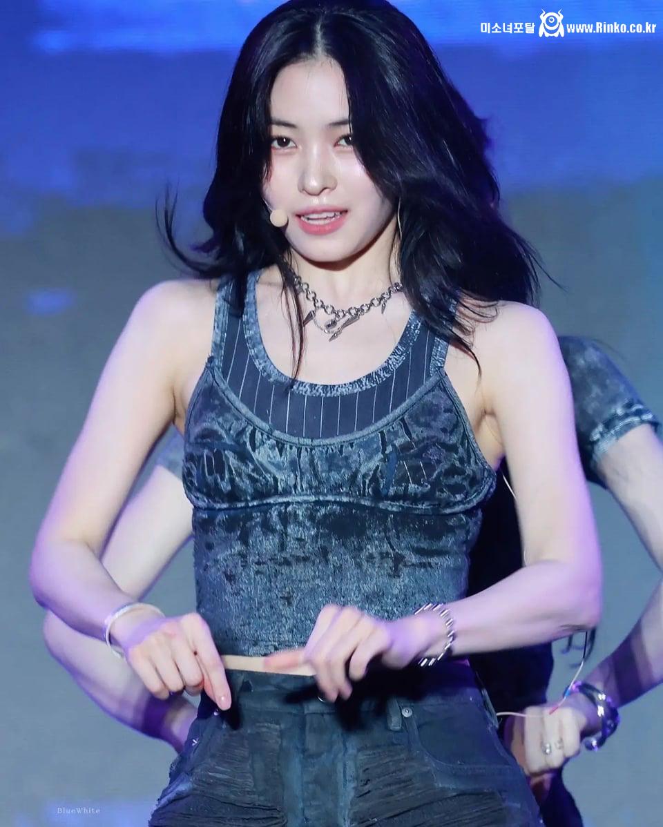 류진 생일기념_115238_36.jpg