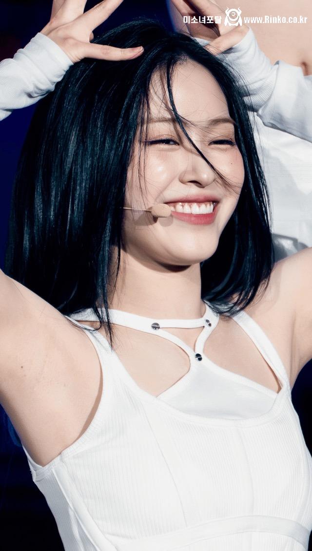 류진 생일기념_115238_5.jpg