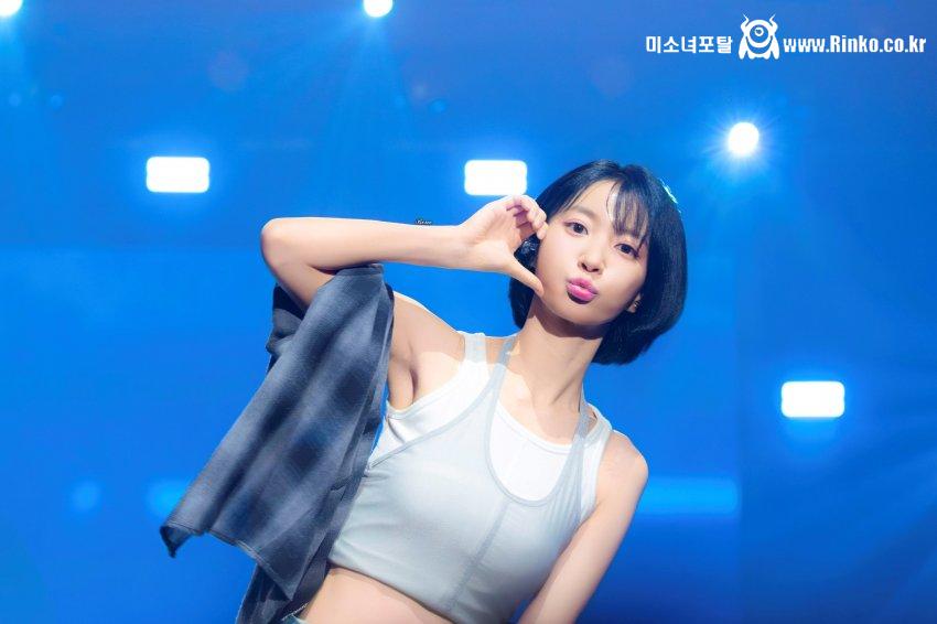 오마이걸 유빈, 유아_115450_2.jpg