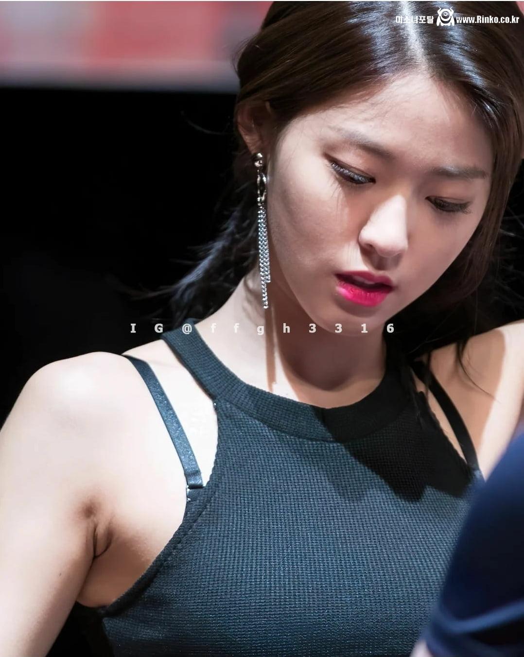 급식충인데 겨갤이랑 인스타 때문에 인생 좆됐음_115512_8.jpg