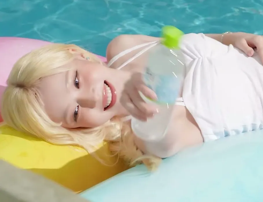 윈터 토레타 비하인드_115580_3.webp