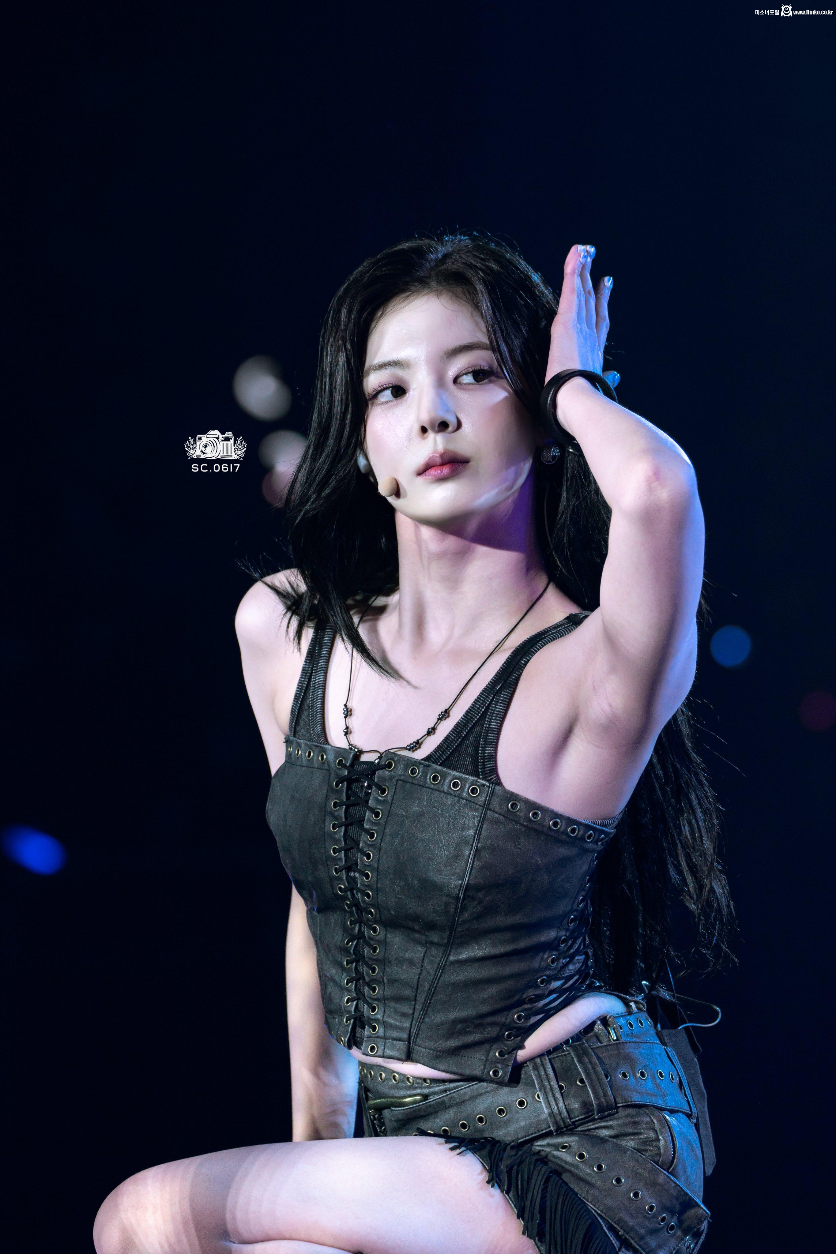 어제자 있지_115636_4.jpg