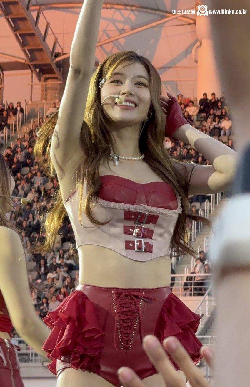 사나 최신 근황_115678_1.jpeg