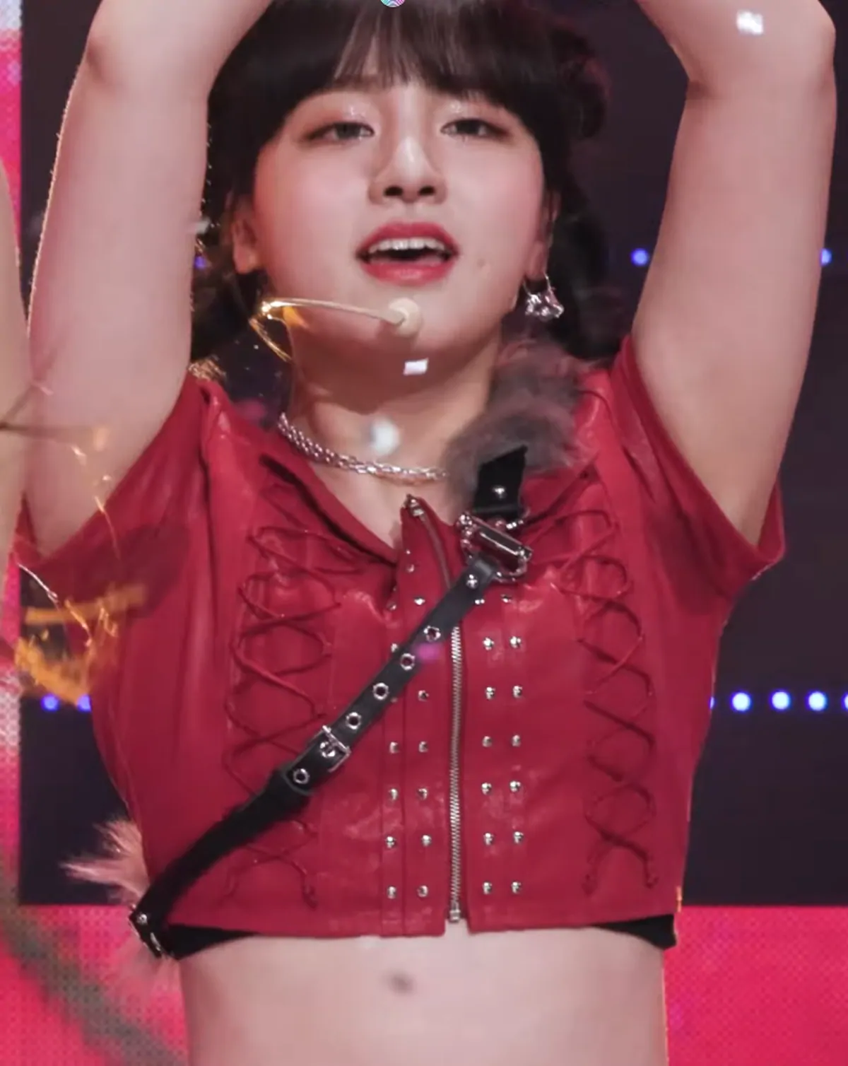 아이브 리즈 겨땀 겨드랑이_115784_1.webp