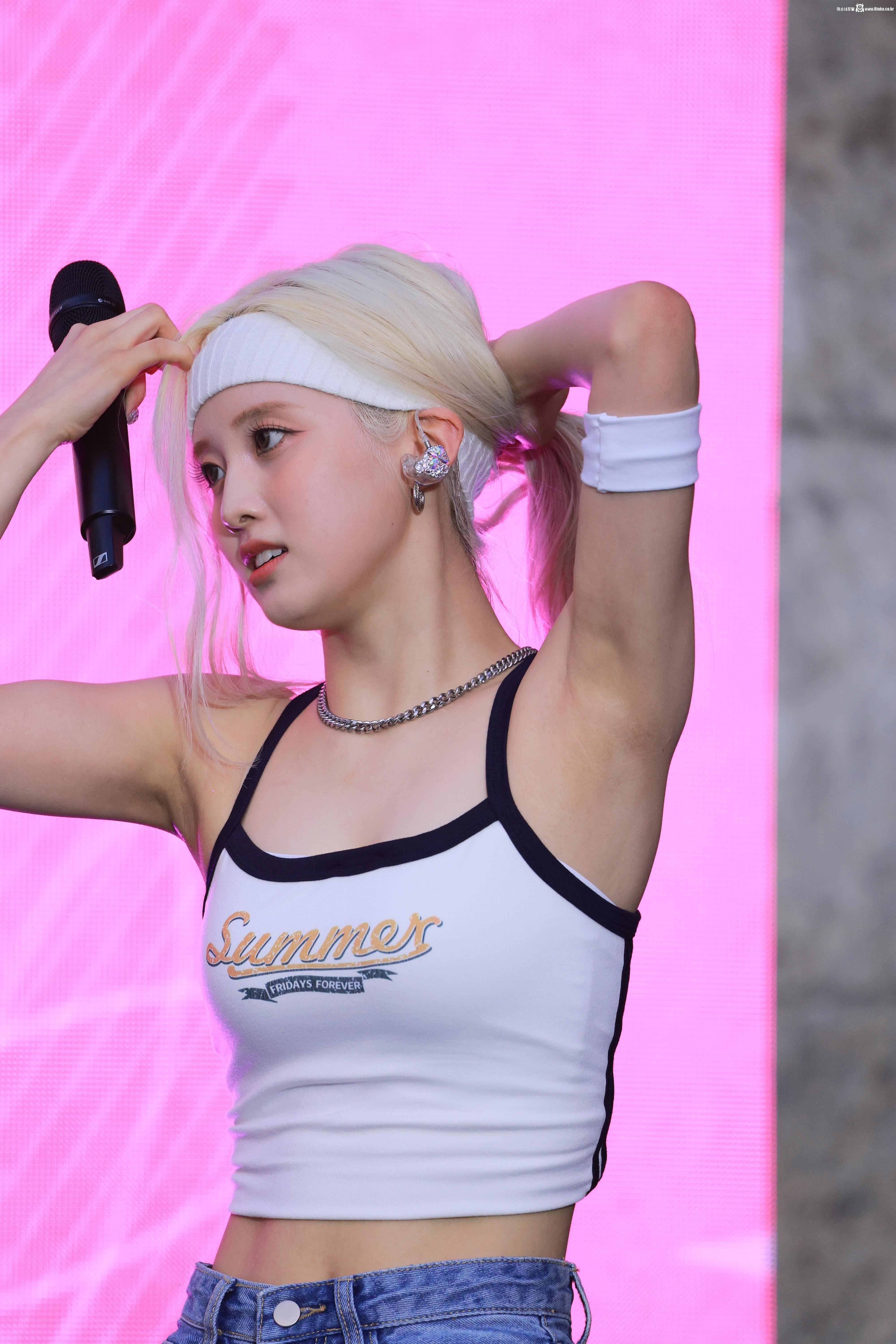 라잇썸 나영 3단 확대 겨드랑이_115872_3.jpg