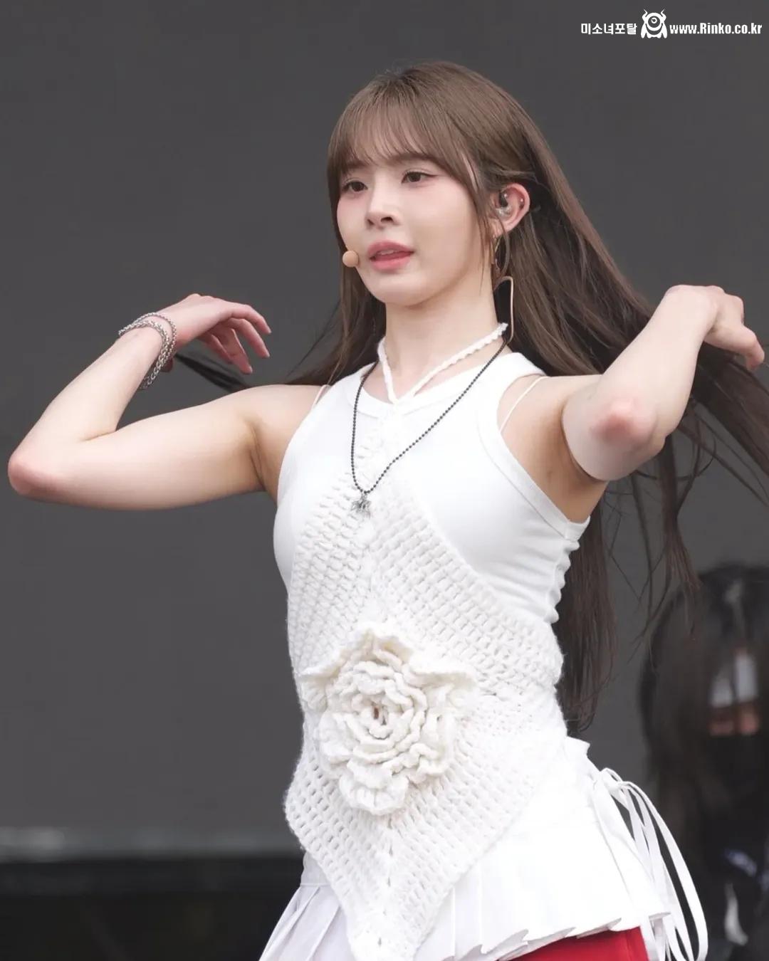 트리플S 코토네 겨드랑이_115927_3.jpg