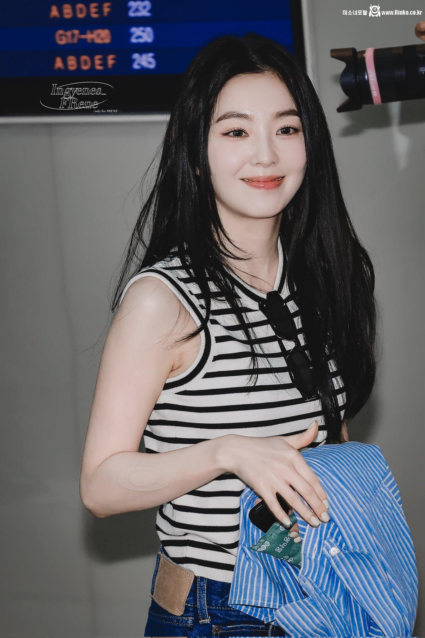 오늘자 아이린 민소매_116076_2.jpg