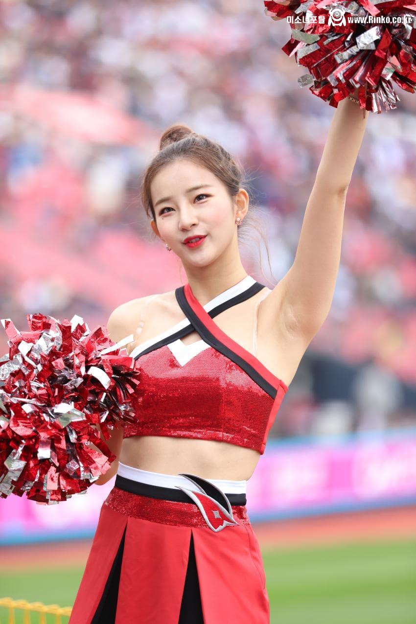누가 치어리더 좀 많이 올려주라._116225_3.jpg