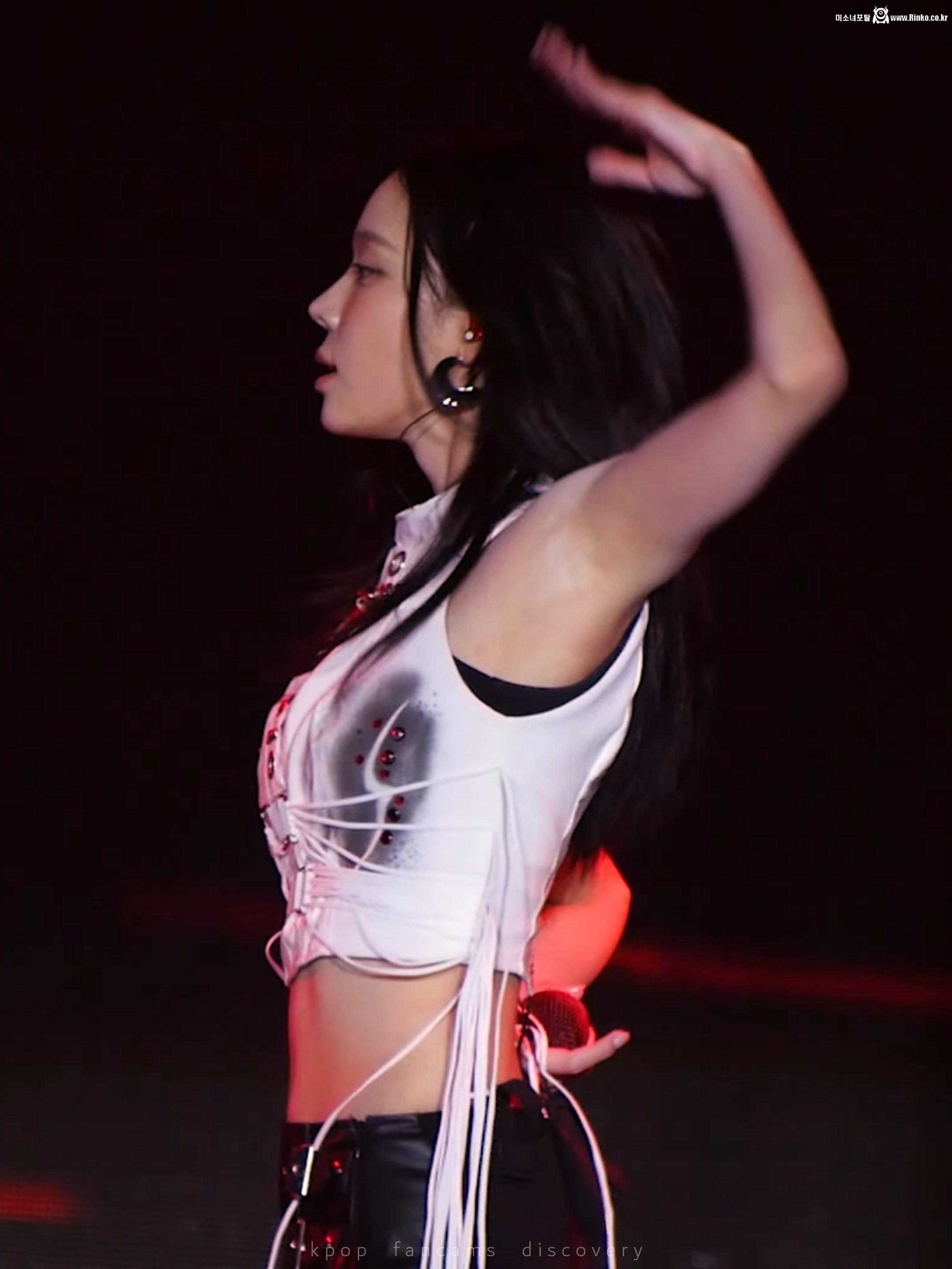 에스파 카리나, 윈터 250517_116479_6.jpg